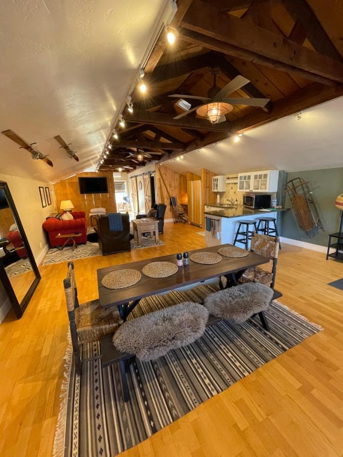 Yosemite Basecamp Ξενοδοχείο Groveland Εξωτερικό φωτογραφία
