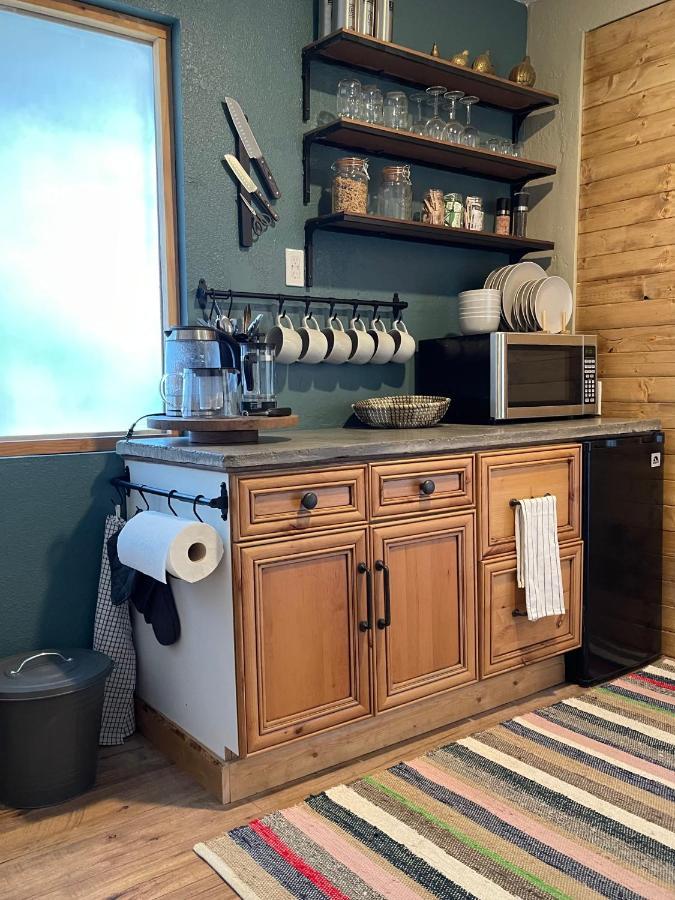 Yosemite Basecamp Ξενοδοχείο Groveland Εξωτερικό φωτογραφία
