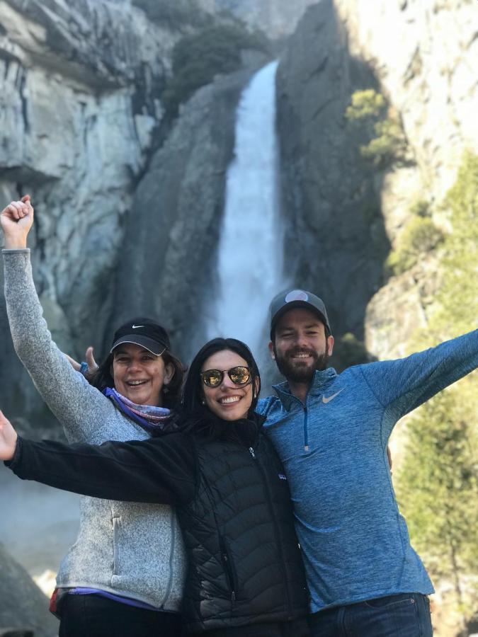 Yosemite Basecamp Ξενοδοχείο Groveland Εξωτερικό φωτογραφία